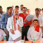 ಹೆಚ್ಚಿಗೆ ಗ್ರಾಮದಲ್ಲಿ  ನಿವೇಶನ ದೊರಕಿಸಿ ಕೊಡುವಂತೆ ವಿಧಾನಪರಿಷತ್ ಸದಸ್ಯ ಡಾ. ಯತೀಂದ್ರ ಸಿದ್ರಾಮಯ್ಯಗೆ ಗ್ರಾಮಸ್ಥರು ಮನವಿ 