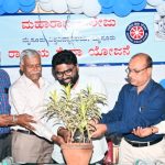 ಜನ ಸಾಮಾನ್ಯರೊಂದಿಗೆ ವಿದ್ಯಾರ್ಥಿಗಳು ಬೆರೆಯಬೇಕು : ಮಲ್ಕುಂಡಿ ಮಹದೇವಸ್ವಾಮಿ