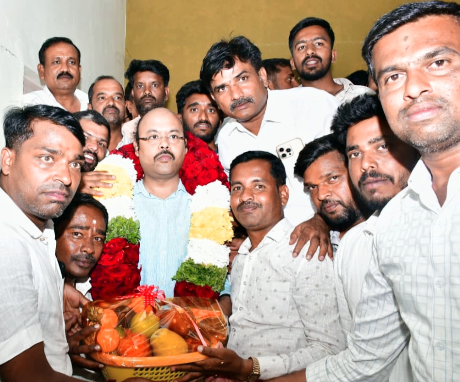 ನೂತನ ಸಚಿವ ಡಾ.ಯತೀಂದ್ರ ಸಿದ್ದರಾಮಯ್ಯ ಅವರಿಗೆ  ಸನ್ಮಾನ