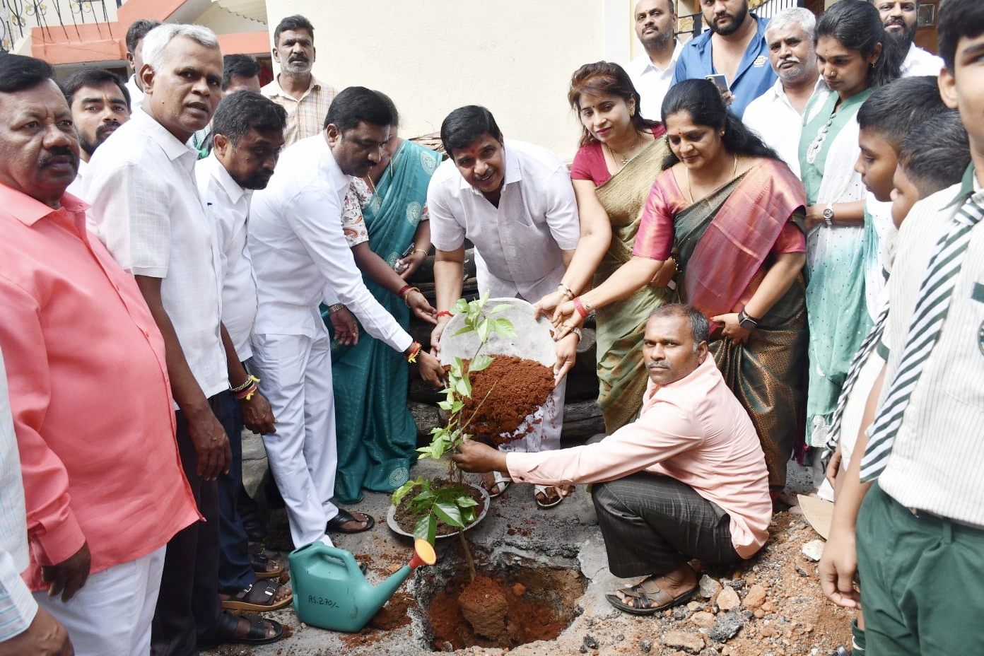 ಪ್ರಕೃತಿ ಮಾತೆಗೆ ಗೌರವ ಕೊಡಿ, ವಿನಾಶಪಡಿಸಿದರೆ ಉಳಿಗಾಲವಿಲ್ಲ :ನಟ ನಿರ್ದೇಶಕ ಎಸ್.ನಾರಾಯಣ್