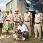 ಅಗ್ನಿಶಾಮಕ ಸಿಬ್ಬಂದಿಯ ಕಾರ್ಯಾಚರಣೆ:  ಪಾಳುಬಾವಿಗೆ ಬಿದ್ದಿದ್ದ ಜಿಂಕೆ ರಕ್ಷಣೆ