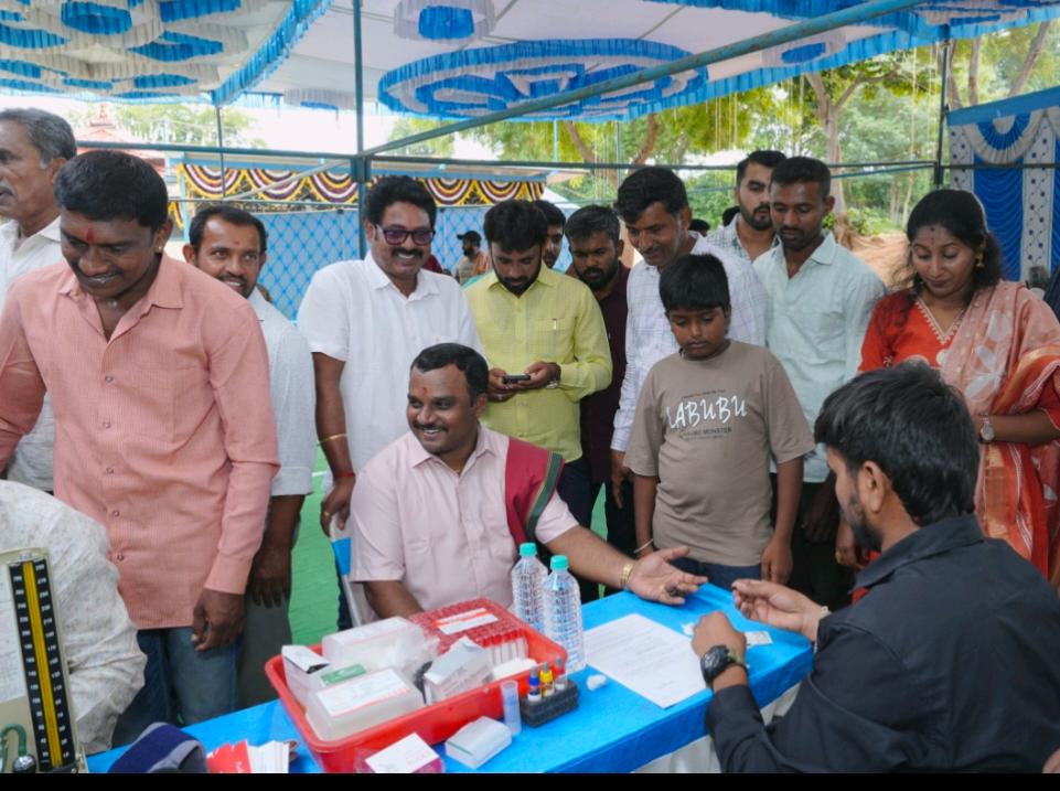 ಶ್ರೀಕ್ಷೇತ್ರ ಅಲಾಸ್ತಿಮ್ಮನಹಳ್ಳಿ ದೊಡ್ಡಮ್ಮ ದೇವಾಲಯದಲ್ಲಿ ರಕ್ತದಾನ ಶಿಬಿರ