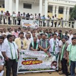 ಎಚ್.ಡಿ. ಕುಮಾರಸ್ವಾಮಿ ವಿರುದ್ಧ ಅವಹೇಳನ: ಶಾಸಕ ಪ್ರದೀಪ್ ಈಶ್ವರ್ ವಿರುದ್ಧ ದೇವನಹಳ್ಳಿಯಲ್ಲಿ ಜೆಡಿಎಸ್ ಬೃಹತ್ ಪ್ರತಿಭಟನೆ.