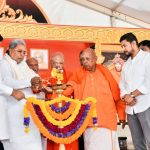 ದೇವನೂರು ಶ್ರೀ ಗುರುಮಲ್ಲೇಶ್ವರ ಮಹಾಸಂಸ್ಥಾನ ದಾಸೋಹ ಮಠ ಮಹಾತ್ಮ ಶ್ರೀ ಗುರುಮಲ್ಲೇಶ್ವರರ 127ನೇ ಪುಣ್ಯಾರಾಧನೆ ಬಸವ ಮಹಾದ್ವಾರ ಮತ್ತು ಕಲ್ಯಾಣಿ ಲೋಕಾರ್ಪಣೆ