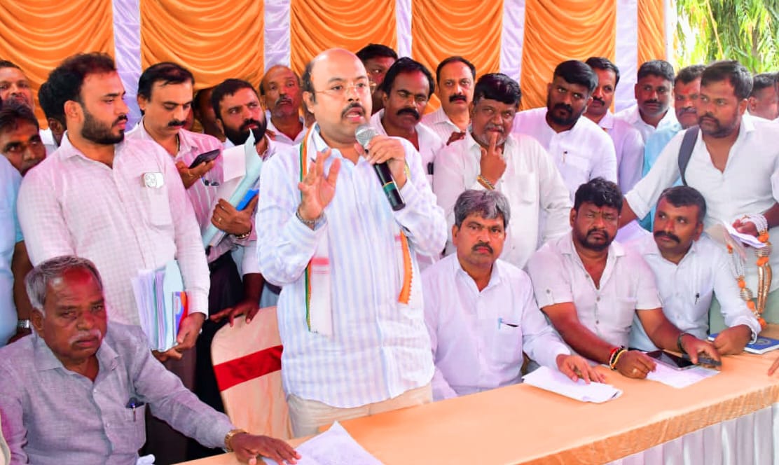 ಮತದಾನದಿಂದ ಯಾರು ಕೂಡ  ವಂಚಿತ ಆಗಬಾರದು  ಎಸ್‌ಐಆರ್‌ಗೆ ಅಗತ್ಯ ಮಾಹಿತಿ ನೀಡಿ :ಸಚಿವ ಡಾ ಯತೀಂದ್ರ ಸಿದ್ದರಾಮಯ್ಯ ಸೂಚನೆ