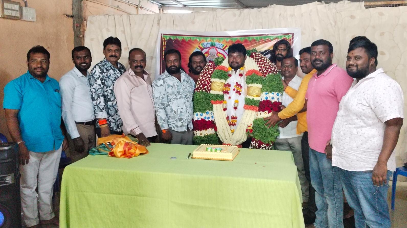 ವೃದ್ಧರು ಹಾಗೂ ವಿಶೇಷ ಚೇತನ ಮಕ್ಕಳಿಗೆ ಅನ್ನದಾಸೋಹ: ಡಾ. ಅಣ್ಣಮ್ಮ ರಾಜೇಂದ್ರ ಅವರ 45ನೇ ಜನ್ಮದಿನ ಆಚರಣೆ