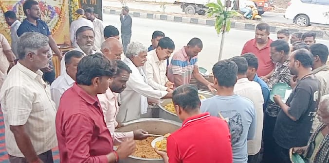 ತಾಂಡವಪುರ ಗ್ರಾಮದಲ್ಲಿ ಶ್ರೀ ಚಾಮುಂಡೇಶ್ವರಿ ದೇವಿ ಪೂಜಾ ಮಹೋತ್ಸವ
