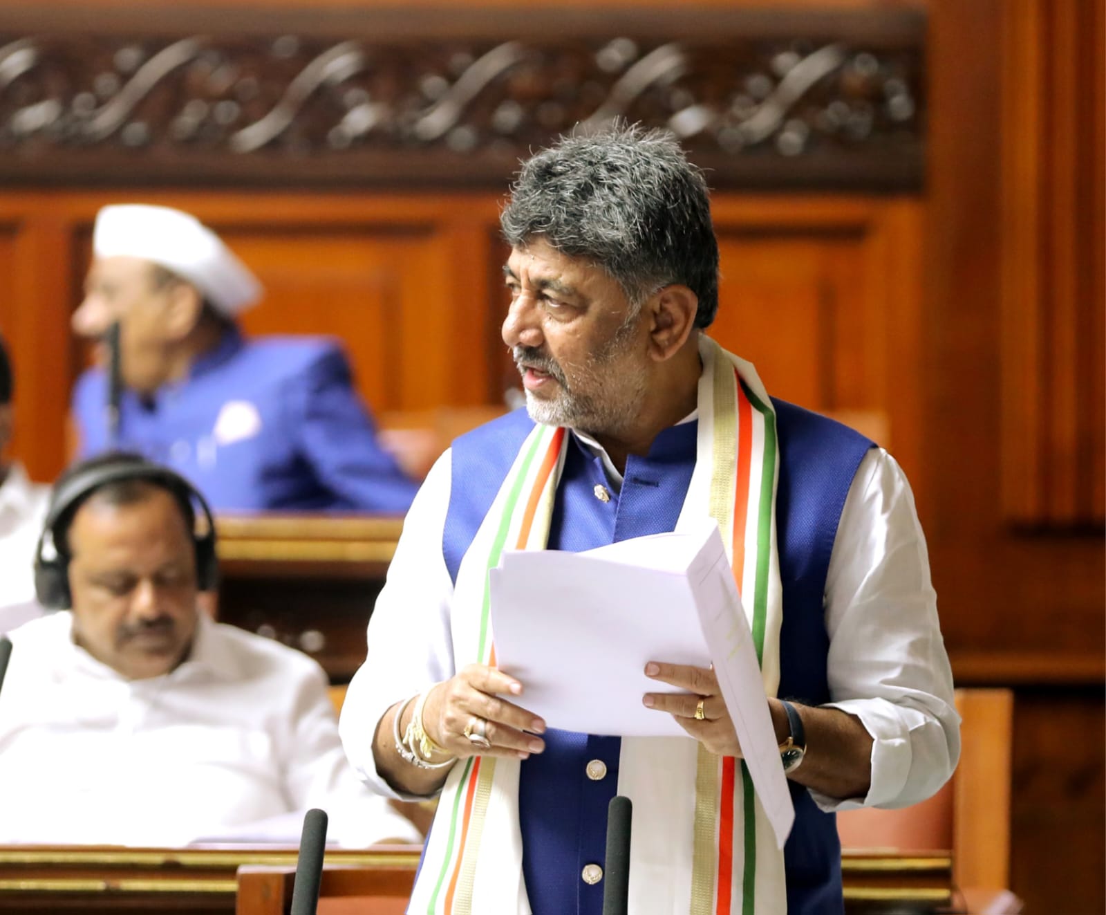 ಆದಿವಾಸಿ ಮತ್ತು ಅಲೆಮಾರಿ ಆಯೋಗ ರಚನೆಗೆ ಸಿಎಂ ಡಿ ಕೆ ಶಿವಕುಮಾರ್ ಆದೇಶ