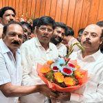 ವರುಣ ಕ್ಷೇತ್ರದ ಜನತೆಯ ಆಶೀರ್ವಾದಕ್ಕೆ ನಿಮ್ಮ ಪ್ರೀತಿಯ ಅಭಿಮಾನಕ್ಕೆ ನಾನು ಸದಾ ಚಿರಋಣಿ ಡಾಕ್ಟರ್ ಎಸ್ ಯತೀಂದ್ರ ಸಿದ್ದರಾಮಯ್ಯ