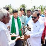 ಜಿಲ್ಲೆಯ ನಂಜನಗೂಡು ತಾಲೂಕುಗಳ ಬರಪೀಡಿತ ಪ್ರದೇಶಗಳಿಗೆ ಉಪಮುಖ್ಯಮಂತ್ರಿ ಡಾ .ಜಿ. ಪರಮೇಶ್ವರ್  ರೈತರ ಜಮೀನುಗಳಿಗೆ ಭೇಟಿ ನೀಡಿ ಬೆಳೆ ಪರಿಶೀಲನೆ