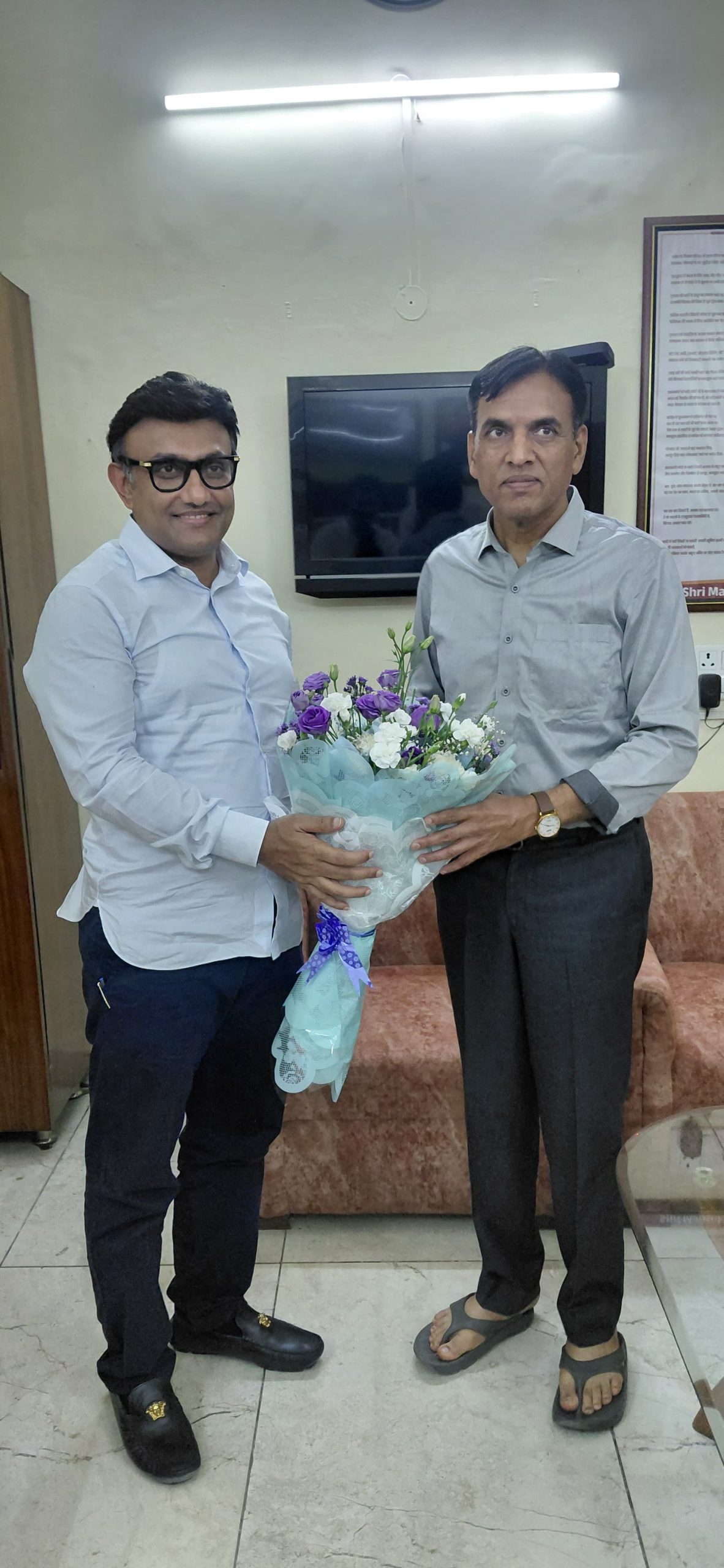 ದೇವನಹಳ್ಳಿ ತಾಲ್ಲೂಕು ಕ್ರೀಡಾಂಗಣ ಅಭಿವೃದ್ಧಿಗೆ ₹37.70 ಕೋಟಿ ಅನುದಾನ: ಕೇಂದ್ರ ಕ್ರೀಡಾ ಸಚಿವರಿಗೆ ಡಾ. ಕೆ. ಸುಧಾಕರ್ ಮನವಿ