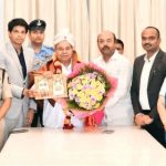 ಮೈಸೂರು ದಸರಾ ಉದ್ಘಾಟನಾ ಸಮಾರಂಭಕ್ಕೆ ರಾಜ್ಯಪಾಲ  ಥಾವರ್ ಚಂದ್ ಗೆಹ್ಲೋಟ್ , ಸಿಎಂ ಡಿಕೆ ಶಿವಕುಮಾರ್ ಅವರಿಗೆ ಆಮಂತ್ರಣ ನೀಡಿದ ಡಾ.ಯತೀಂದ್ರ ಸಿದ್ದರಾಮಯ್ಯ 