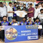 ಸಿ.ಎಂ.ಕಪ್-2026 ಅಂತರ ಕಾಲೇಜು ಕ್ರಿಕೆಟ್ ಪಂದ್ಯಾವಳಿ ಪ್ರಥಮ ಸ್ಥಾನ ದಯಾನಂದ ಸಾಗರ್ ಕಾಲೇಜ್ ಗೆ ಟ್ರೋಫಿ 