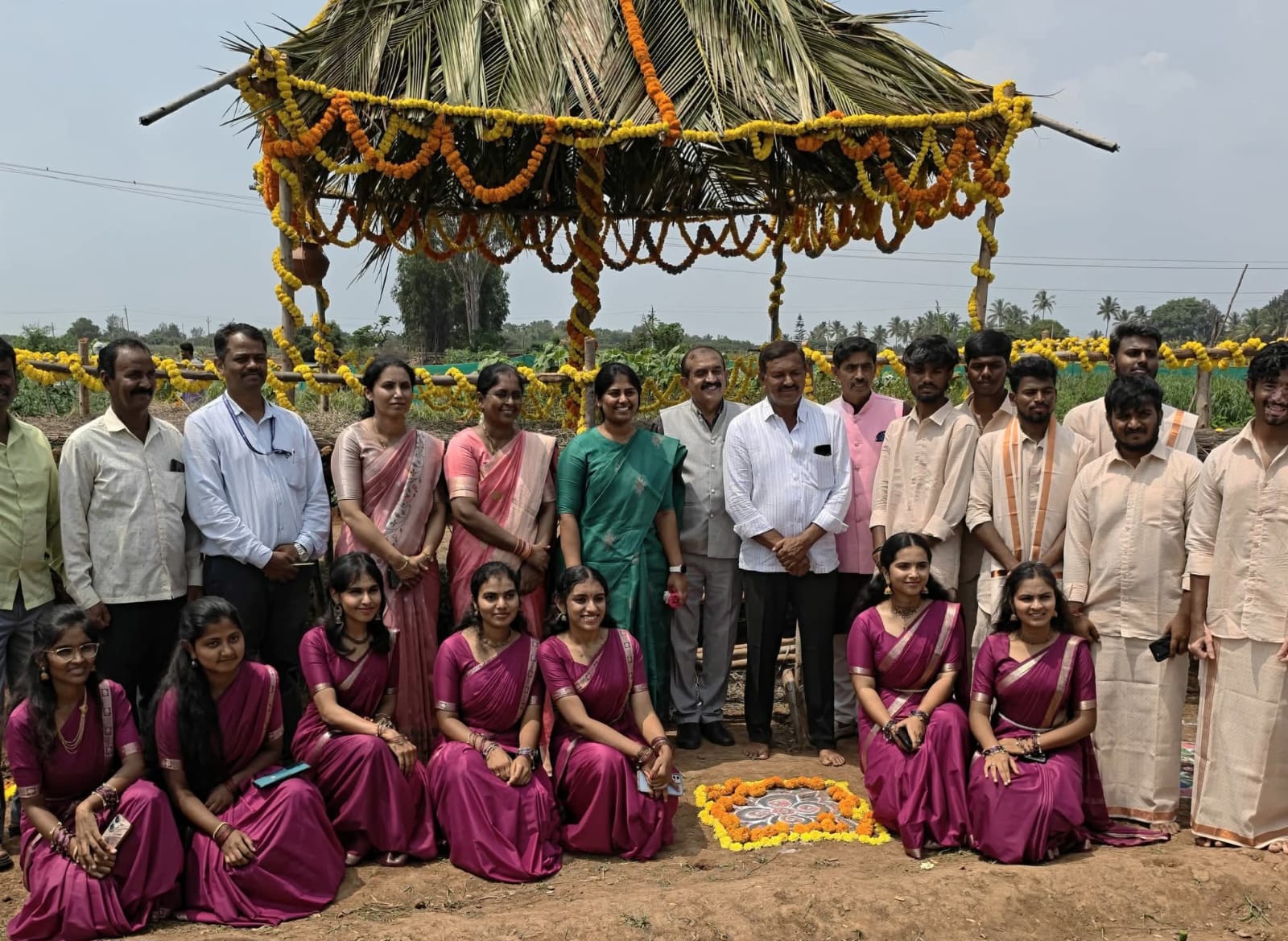 ಬಳುವನಹಳ್ಳಿ ಗ್ರಾಮದಲ್ಲಿ ಜಿಕೆವಿಕೆ ವಿದ್ಯಾರ್ಥಿಗಳಿಂದ ಕೃಷಿ ಕಲರವ