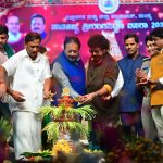ಬರಗಾಲದಲ್ಲೂ ನಮ್ಮ ಸಂಪ್ರದಾಯ ಬಿಡಲು ಸಾಧ್ಯವಿಲ್ಲ: ಶ್ರೀರಂಗಪಟ್ಟಣ ದಸರಾ ಸಾಂಸ್ಕೃತಿಕ ಕಾರ್ಯಕ್ರಮಗಳಿಗೆ ಚಾಲನೆ
